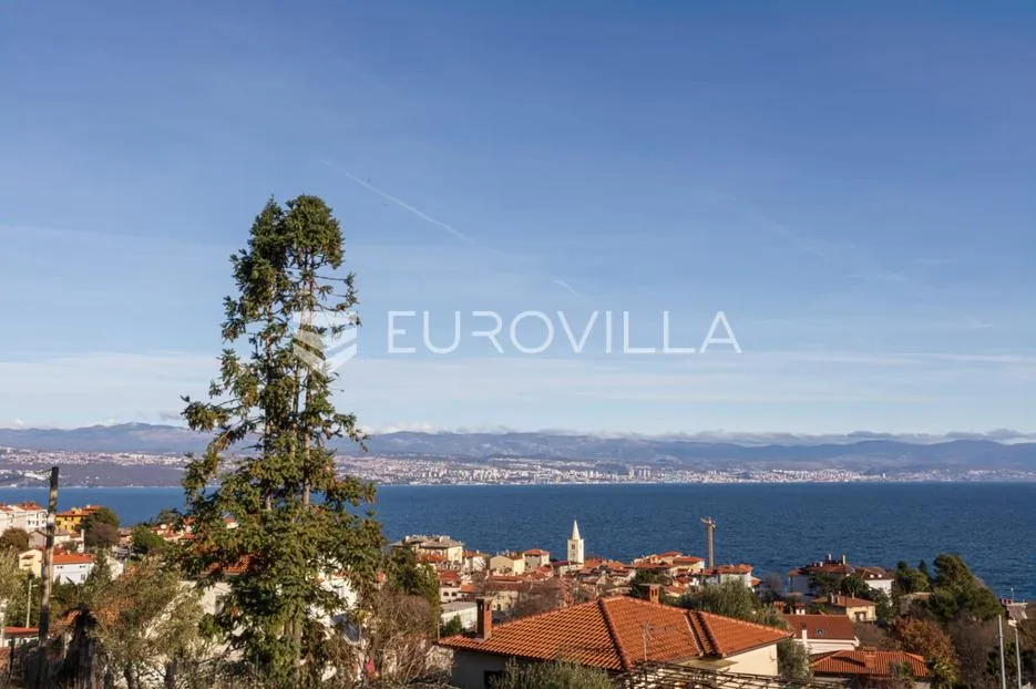 Lovran, ekskluzivna novogradnja s panoramskim pogledom na more