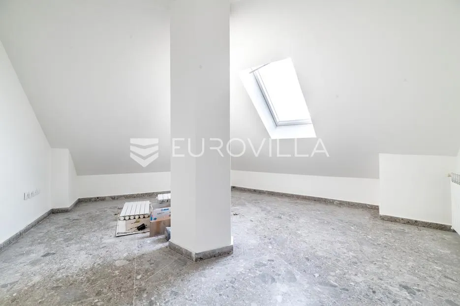 zagreb, sesvete, poslovni prostor nkp 160 m2 - slika 3