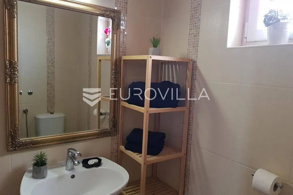 pag, moderan mini hotel s osam soba, apartmanom, restoranom i teretanom - slika 24