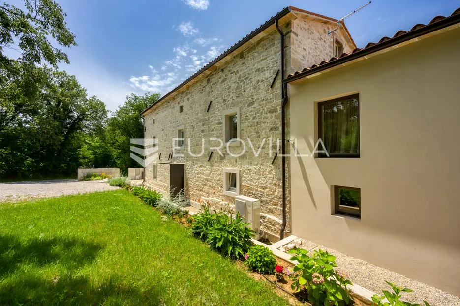 istra, labin, šumber, unikatna samostojeća villa na velikoj okućnici s pogledom - slika 60