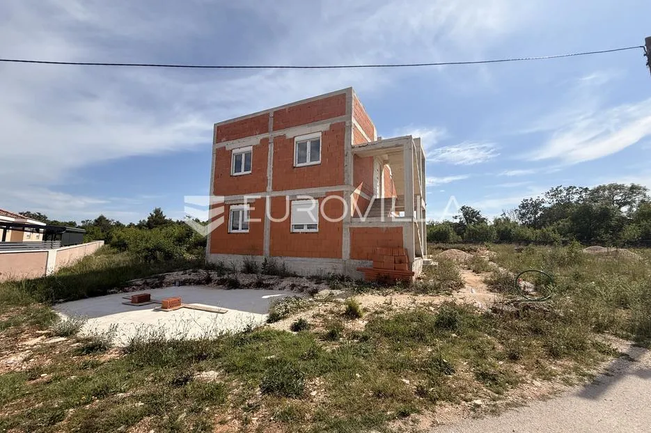 zadar, pridraga, moderna obiteljska kuća roh, bau s velikim potencijalom - slika 2