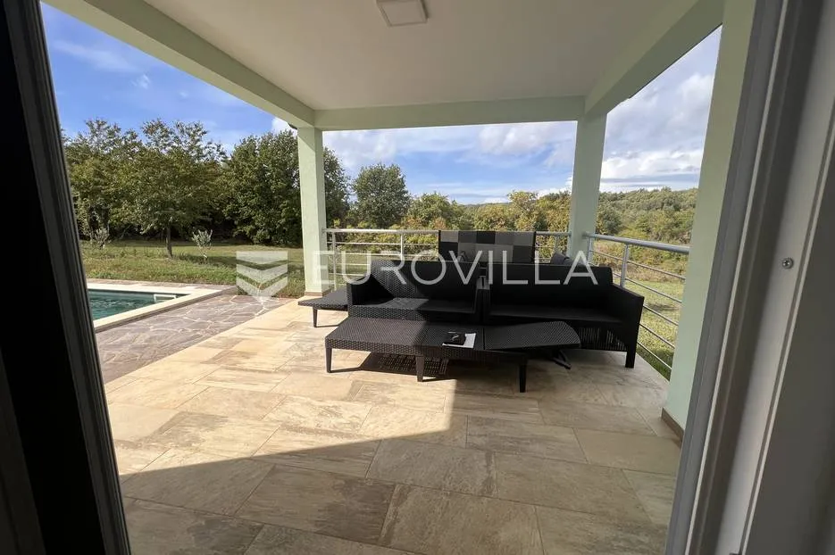 istra, buroli, kuća s bazenom, 140m2 - slika 3