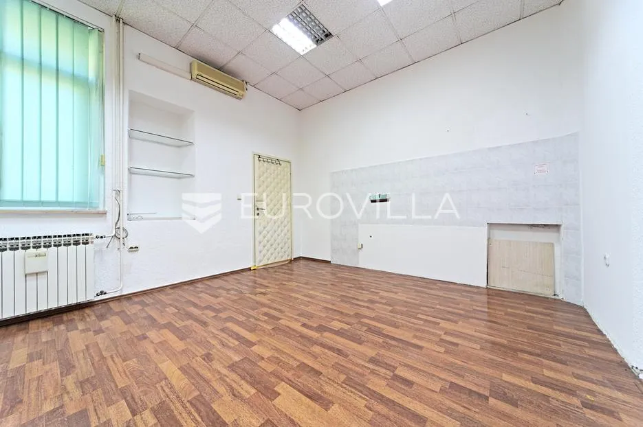 osijek, centar, zakup uličnog poslovnog prostora 283 m², županijska - slika 32