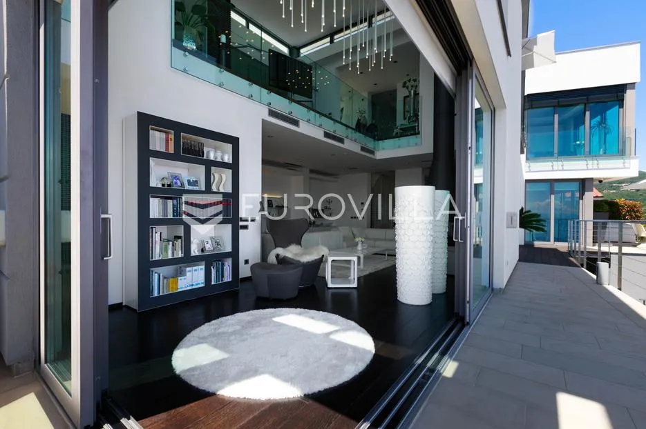 opatija, oprić, ekskluzivna vila 375 m² s panormaskim pogledom, bazenom i saunom - slika 15