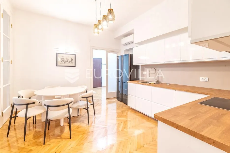 zagreb, donji grad, prekrasan peterosoban stan 132 m² - slika 4