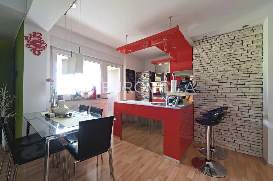 osijek, retfala na prodaju potpuno namješten stan 60 m² - slika 7
