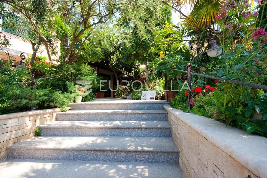 istra, novigrad, atraktivni hotel sa renomiranim restoranom na izvrsnoj lokacij - slika 4