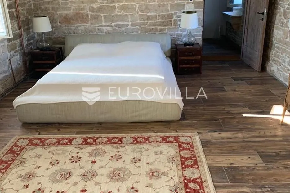 istra, okolica grožnjana, autentična kamena stancija s bazenom i potpunom privatnošću - slika 8