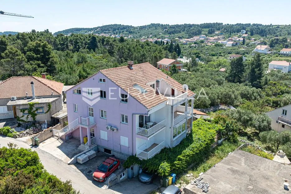 otok korčula, lumbarda, dvoetažni stan površine 127 m², 2 red uz more - slika 2