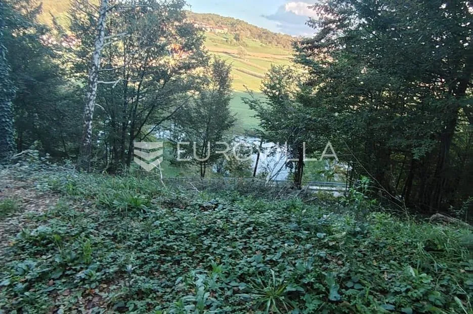 ozalj, grdun, poljoprivredno zemljište 8429 m² s 2 objekta - slika 2