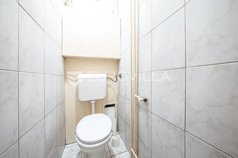 zagreb, zapruđe, novouređen i atraktivan dvosoban stan 43 m² - slika 10