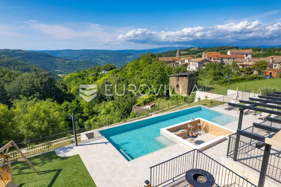 istra, luksuzna vila s panoramskim pogledom u srcu istre - slika 8