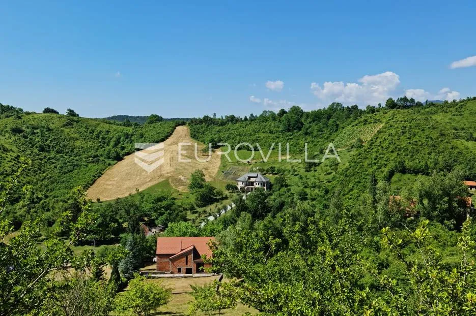 sveta nedelja, srebrnjak, roh bau vila nkp 400 m2 na zemljištu 4852 m2 - slika 23