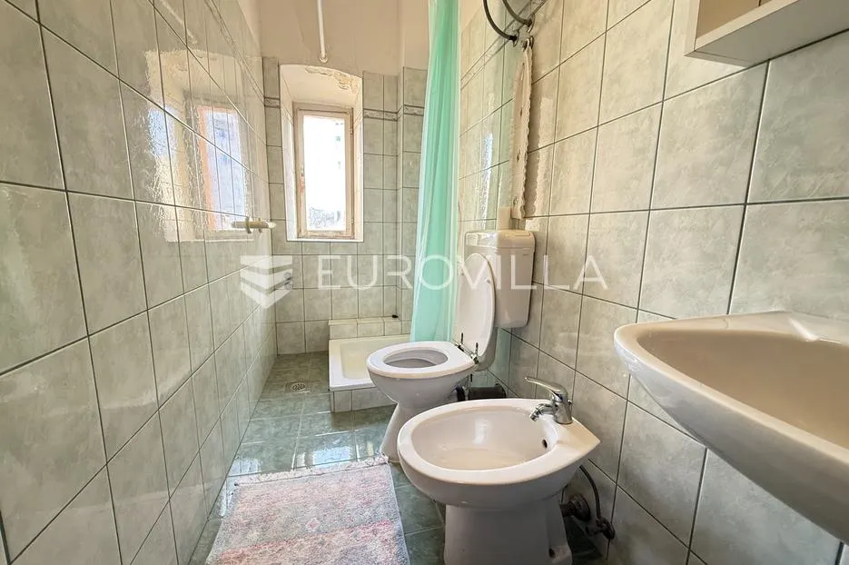 pula, veruda, prostrani stan za adaptaciju na top lokaciji, 126.50 m² - slika 9
