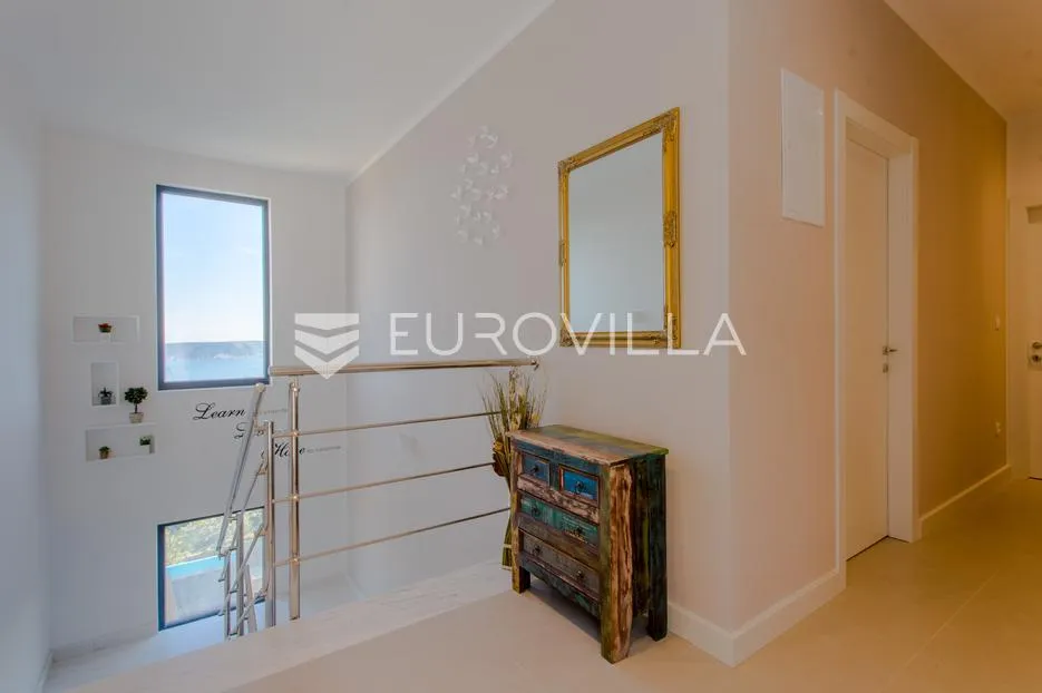 kaštela, kaštel stari, jedinstvena vila s veličanstvenim pogledom - slika 37