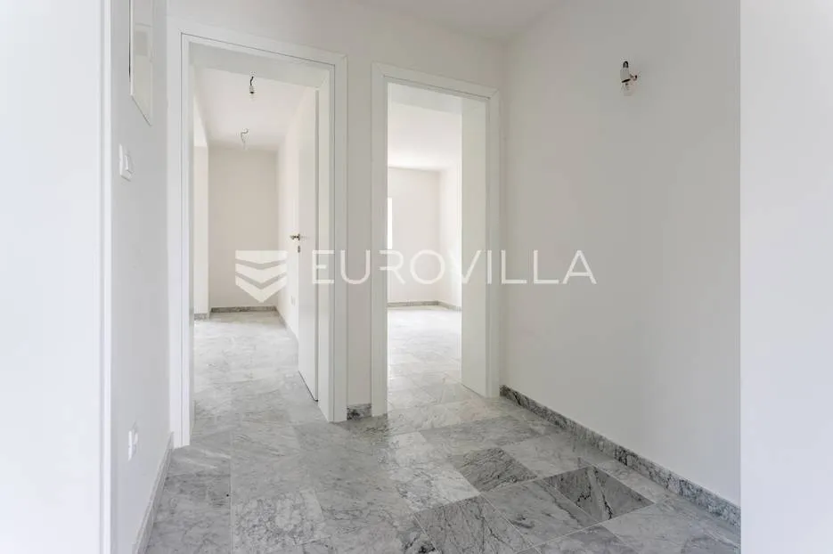 pag, trosoban apartman s2 uz more 75 m² novogradnja - slika 8
