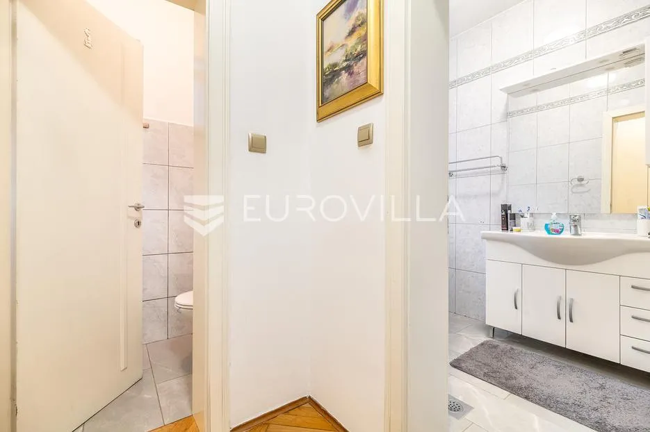 zagreb, črnomerec, prekrasna obiteljska kuća bruto površine 382 m² - slika 10