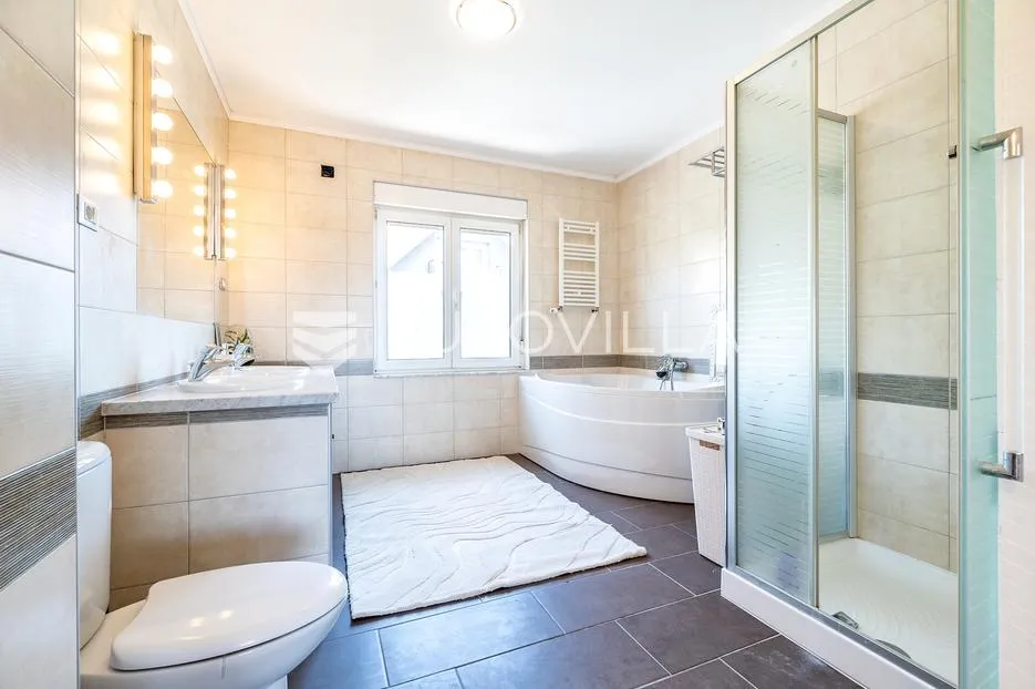 zagreb, vrhovec, atraktivna vila s vrtom i parkingom, 530 m² - slika 6