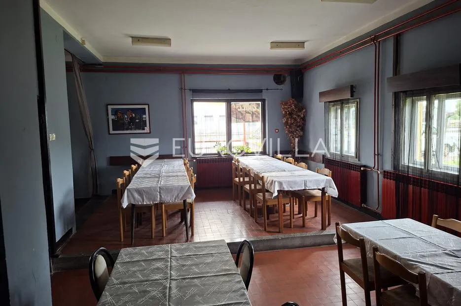 okučani, ugostiteljski objekt 576 m² na zemljištu od 2.225 m² - slika 4