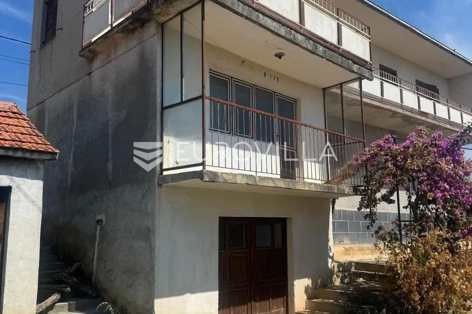 trogir, seget donji, kuća za adaptaciju - slika 3