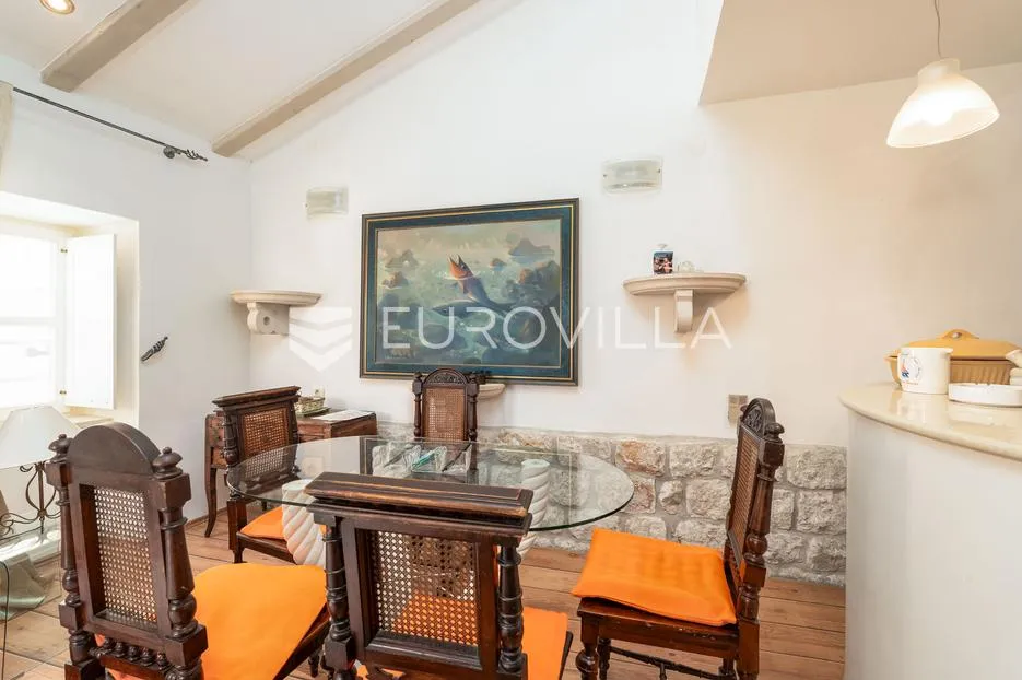 dubrovnik, stari grad, prekrasan troetažni stan - slika 35