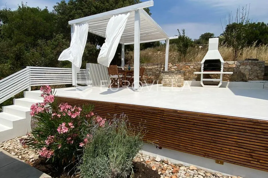 zadar, žman dvije moderne vile s bazenima 262 m² i građ zemljište s dozvolom za treću vilu - slika 17