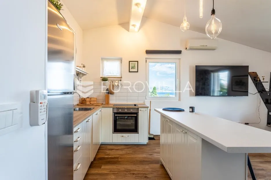 split, bačvice, dvosoban stan s prekrasnim pogledom, 60 m², dugoročno - slika 7