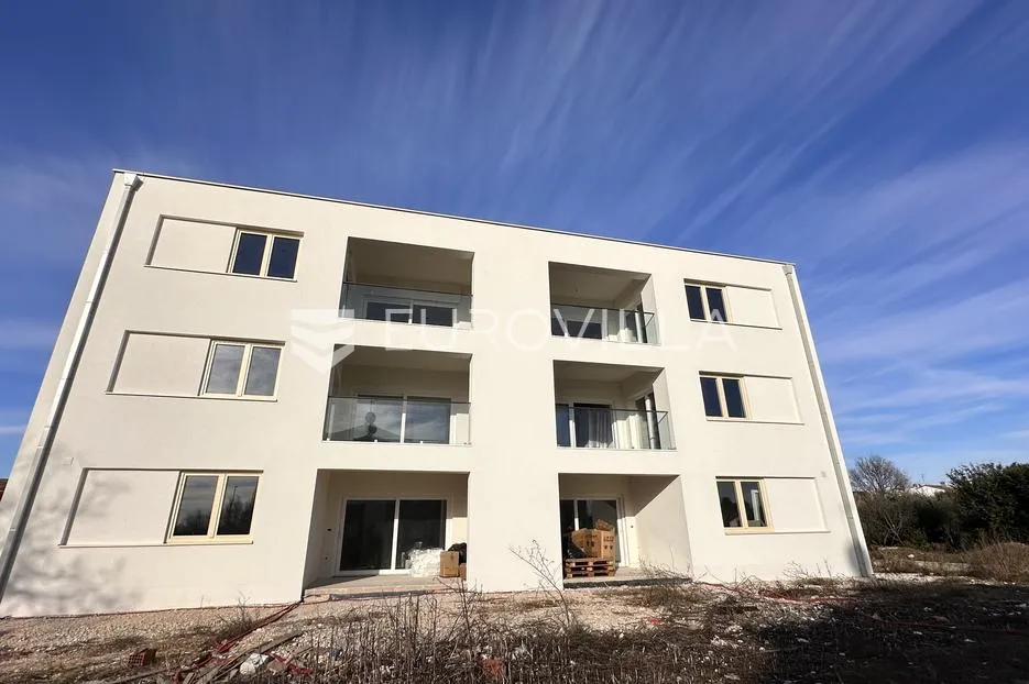 istra, poreč, trosoban stan u novogradnji s pogledom na more neto korisne površine od 112,47 m² - slika 2