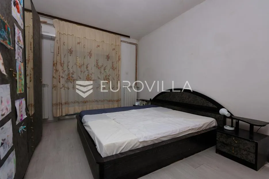 drenova, trosoban stan s dvije kupaonice, terasa i dio vrta, prizemlje obiteljske kuće, 72 m² - slika 7