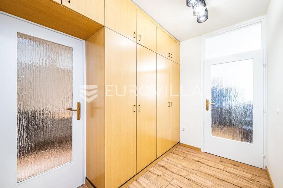 zagreb, srednjaci, novouređen trosoban stan 63 m², prvi najam - slika 8
