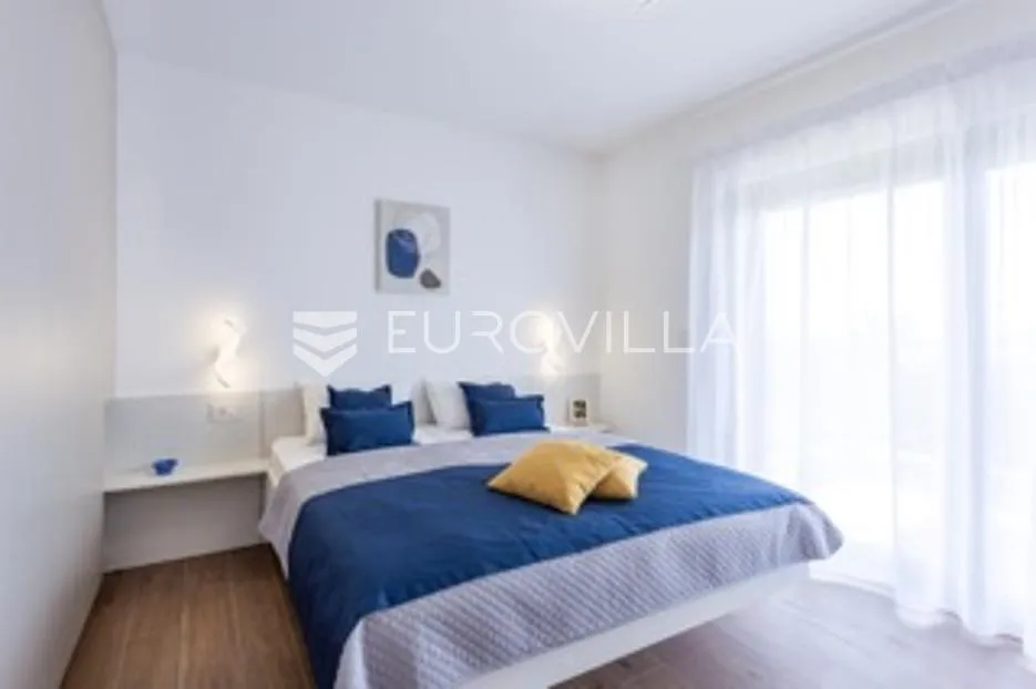 istra, smoljanci, kvalitetna i moderna samostojeća kuća, 208 m², grijani bazen 40 m² - slika 32