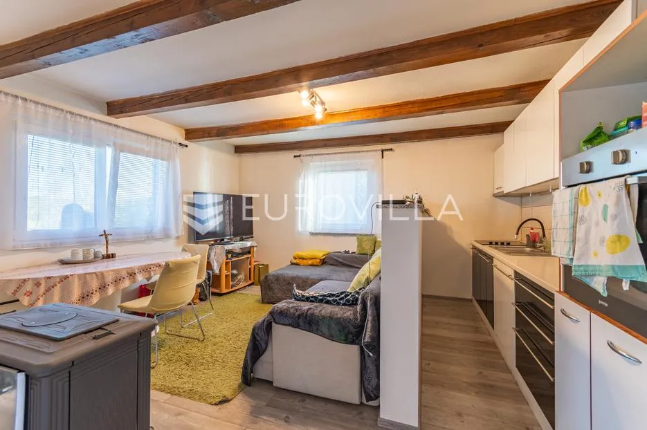 gornji kneginec, varaždin breg, prekrasna kuća površine 80 m² - slika 3