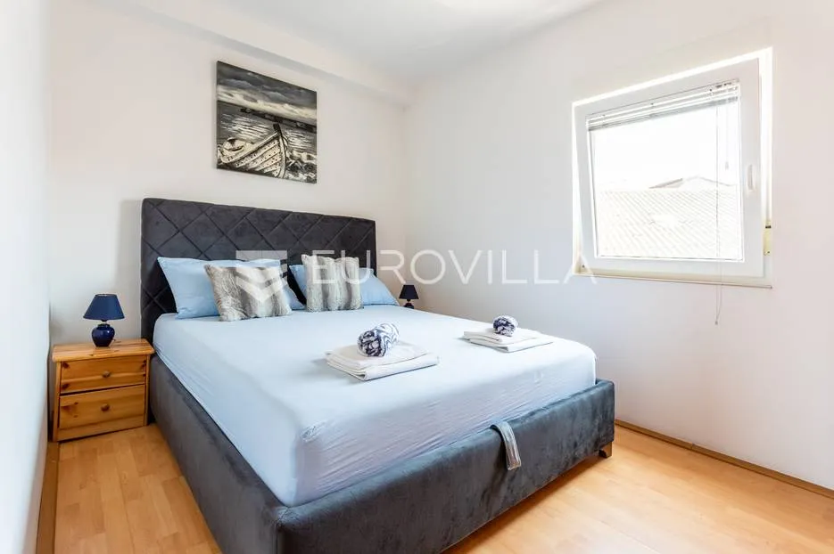 novalja, kuća s 10 apartmana blizu centra s pogledom na more - slika 28