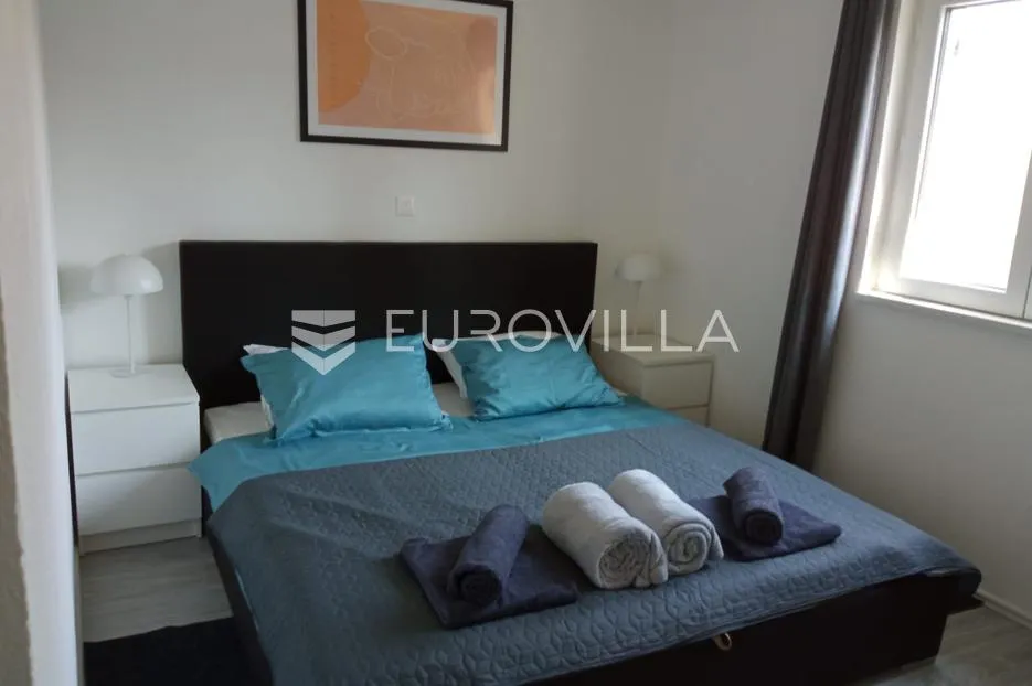 istra, vabriga, dvosoban uređen stan 65 m² - slika 2