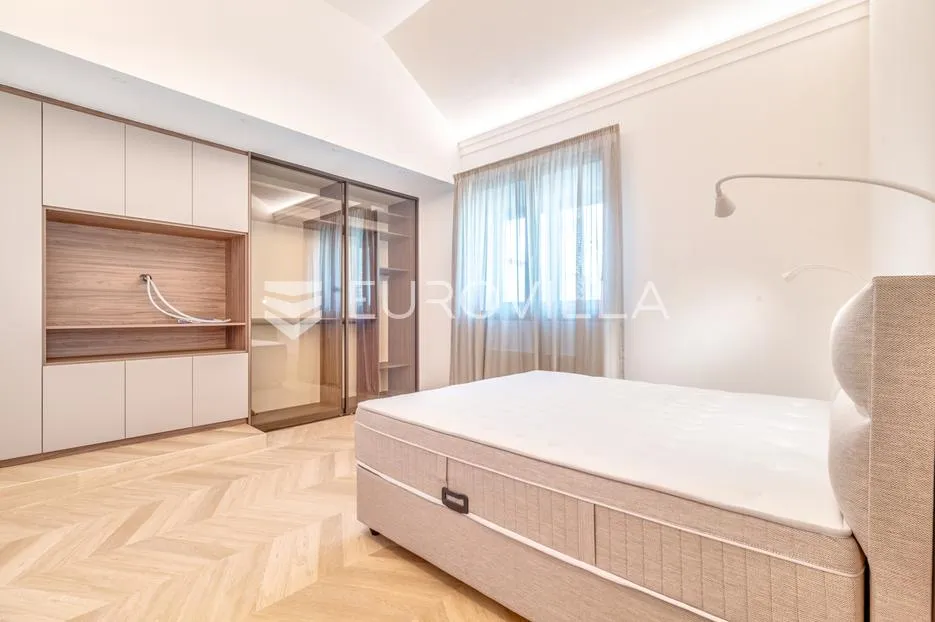 zagreb, bogovićeva, luksuzan četverosoban penthouse 150 m² - slika 9