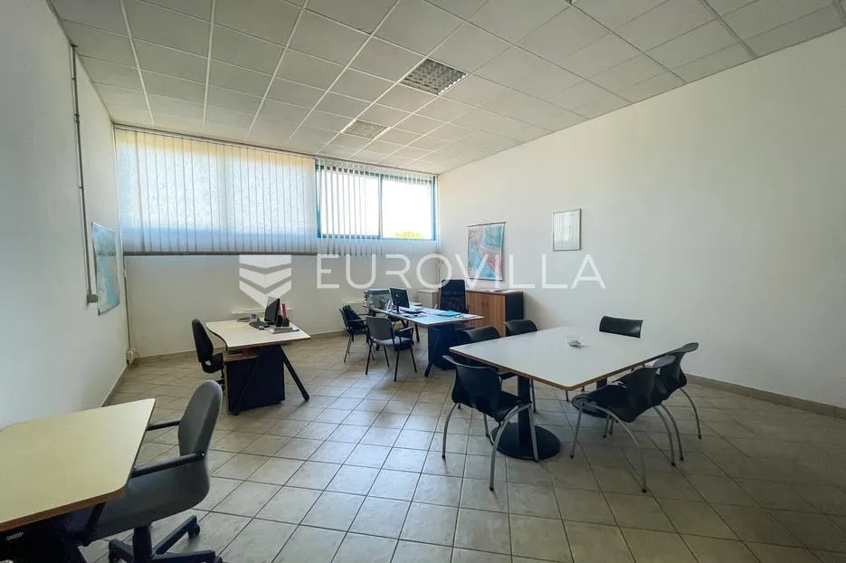 beli manastir, prodaja proizvodno, skladišnog prostora na površini od 29.775 m² - slika 3