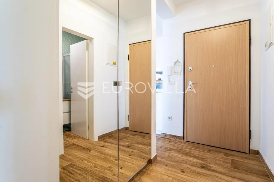 betina, prekrasan trosoban stan s bazenom i pogledom na more, 112,75 m² - slika 21