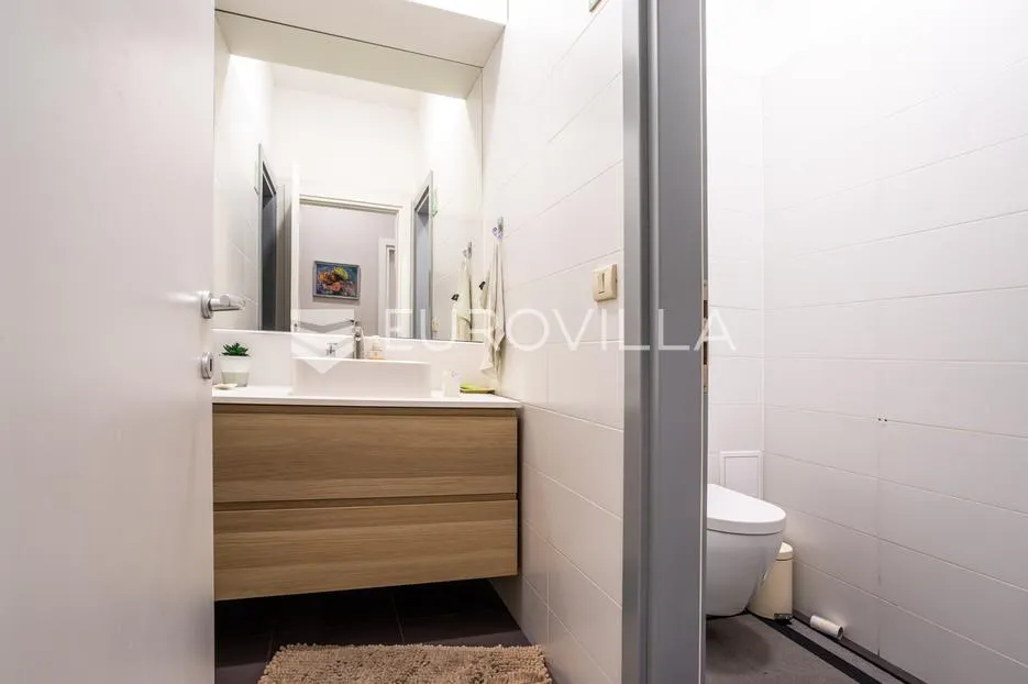 split, firule, moderan i funkcionalan uredski prostor na idelanoj lokaciji, 128 m², zakup - slika 9