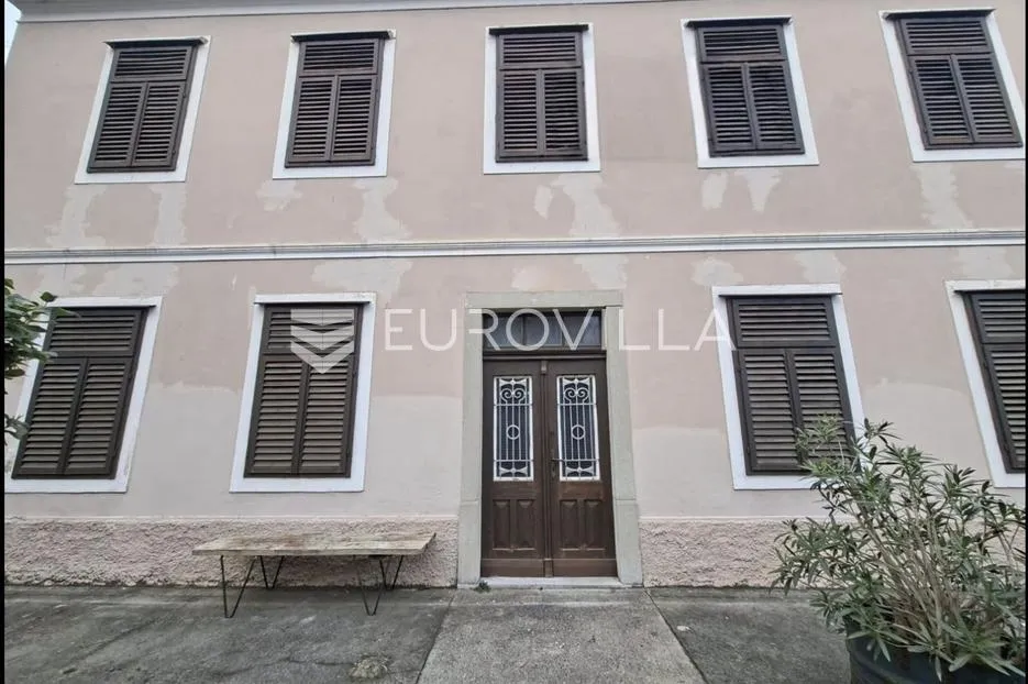 n. vinodolski, samostojeća katnica 100 m od mora s parcelom od 680 m² - slika 4
