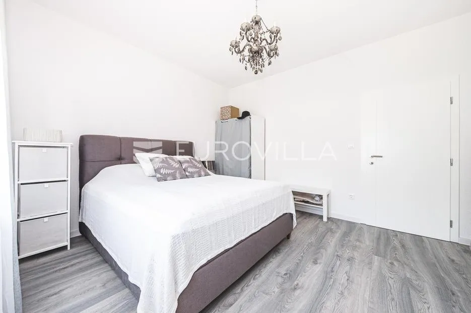 zaprešić, ivanec bistranski, kuća 389.17 m² na zemljištu od 1830 m² - slika 9