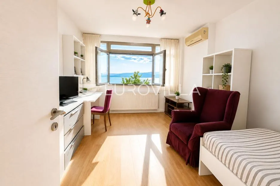 senj, trosoban stan 105 m², s pogledom na more - slika 7