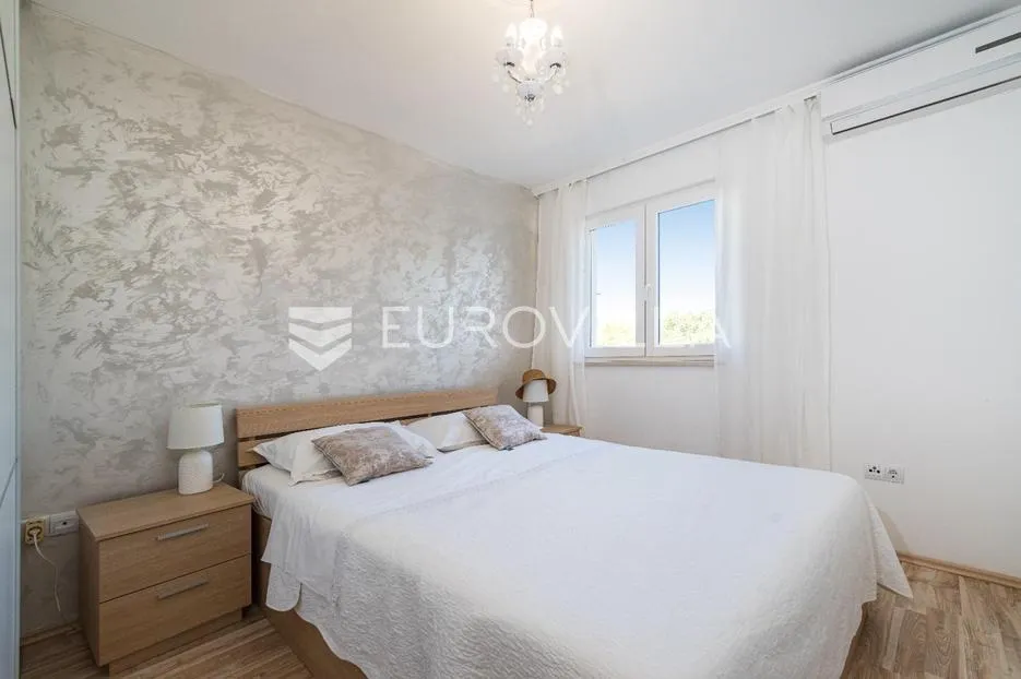 zadar, novigrad moderna vila s panoramskim pogledom na velebit i novigradsko more - slika 16