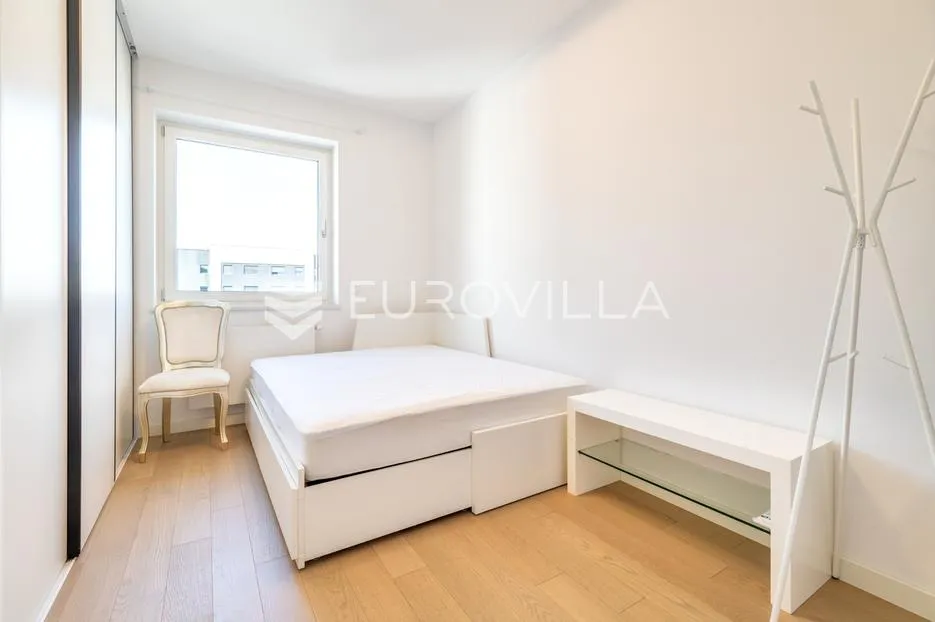 zagreb, heinzelova vmd, trosoban stan, nkp 82 m2 + garaža + gpm - slika 5
