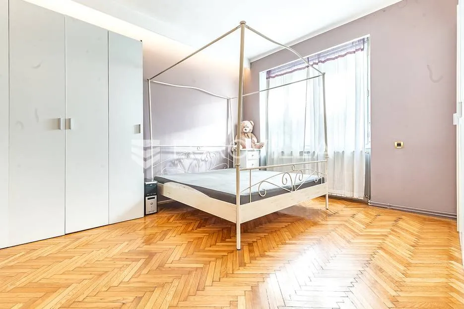 zagreb, bauerova, dvosoban stan 68 m² - slika 5