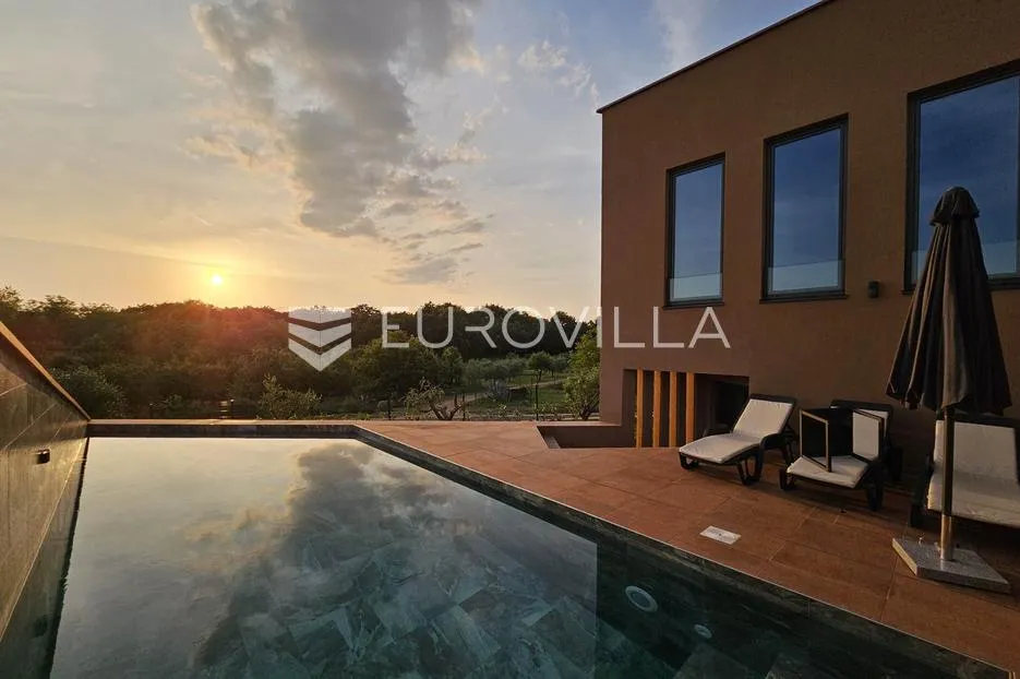 istra, novigrad, moderna vila od 136m2 s pogledom na more - slika 4
