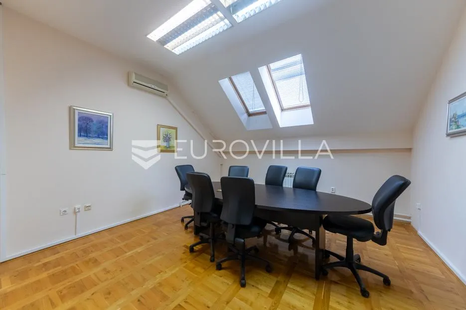 osijek, centar, zakup, opremljena poslovna zgrada 150 m2 - slika 8