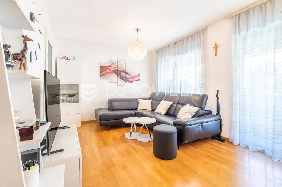 zagreb, bundek, moderan trosoban stan 75 m² s garažom i lođom - slika 4
