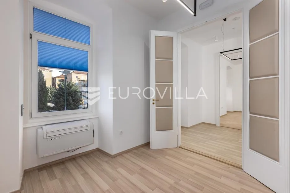 rijeka, centar, luksuzno uređen poslovni prostor 87 m² - slika 4