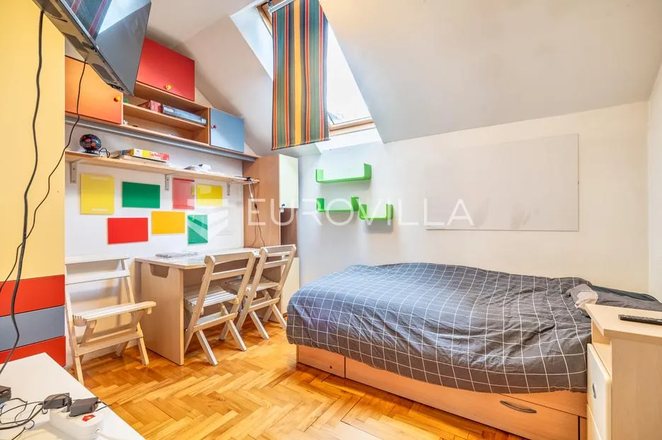 zagreb, gajnice dvoetažan četverosoban stan s garažom, 128 m² - slika 6