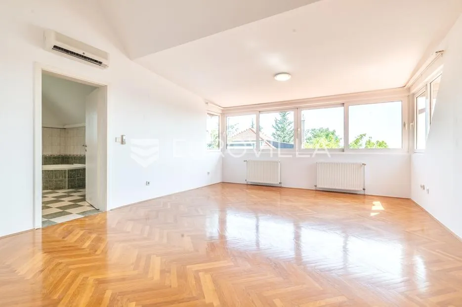 zagreb, pantovčak, pavlinovićeva, dvoetažni peterosoban stan sa balkonom, 170 m² - slika 10
